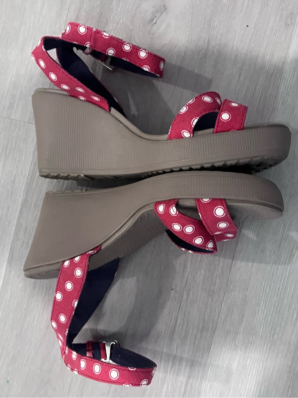CROCS Leigh graphic polka dot wedge - Picture 5 of 6
